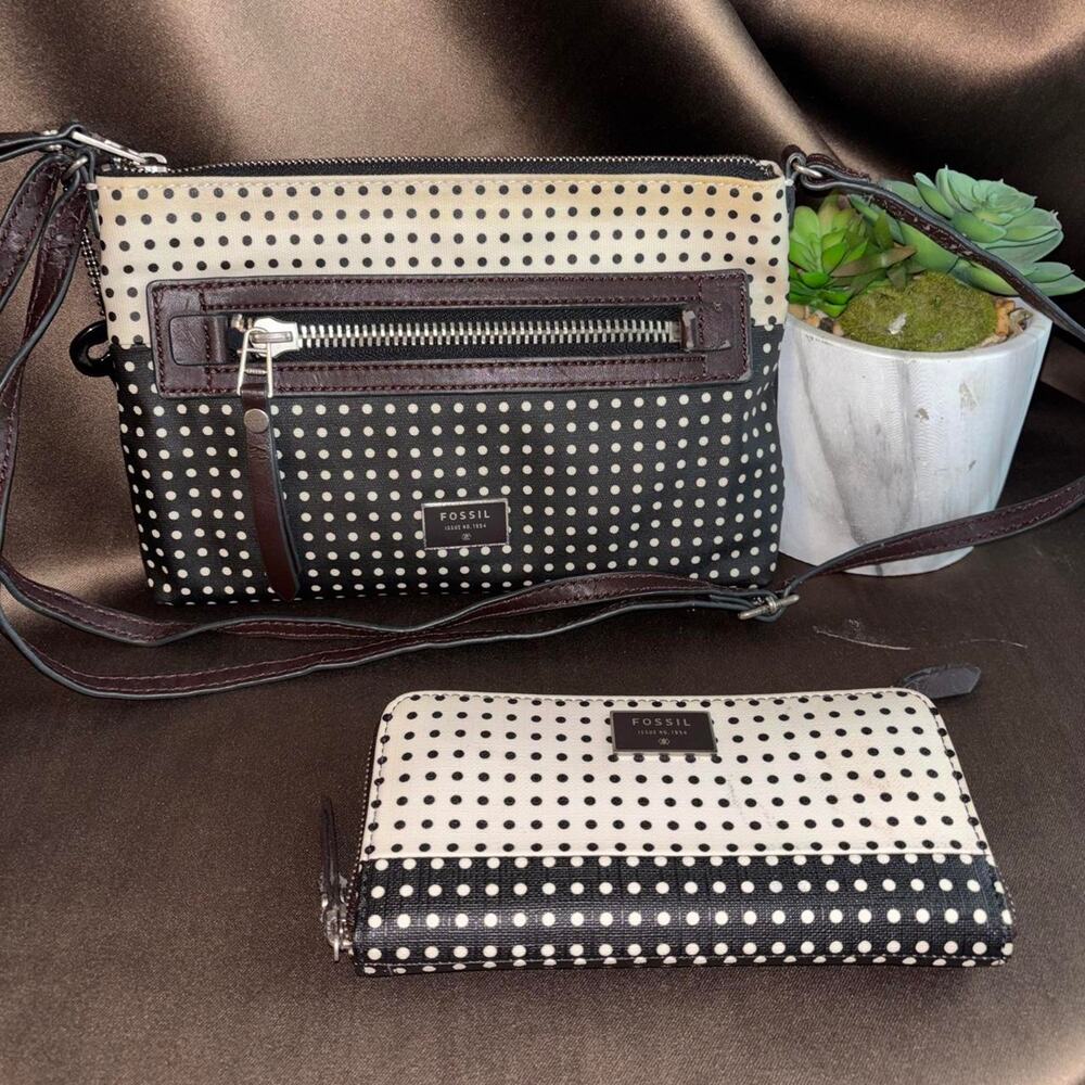 Fossil black and cream polka dot crossbody and matching wallet READ DESCRIPTION